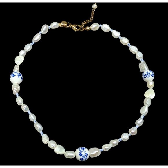 Elegant Freshwater Pearl And Porcelain Floral Beaded Necklace - Picture 1 of 5